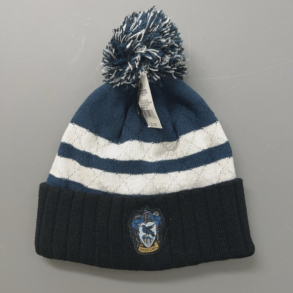 NWT Harry Potter Beanie Knit Hat Ravensclaw Warner Brothers Studios Tour London - Picture 1 of 10